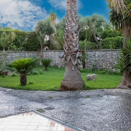 Πανσιόν Dream Garden