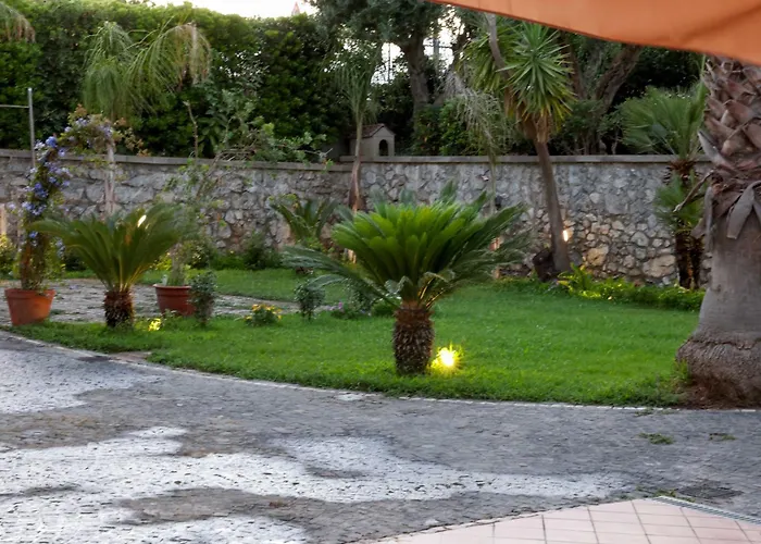 Πανσιόν Dream Garden Scafati