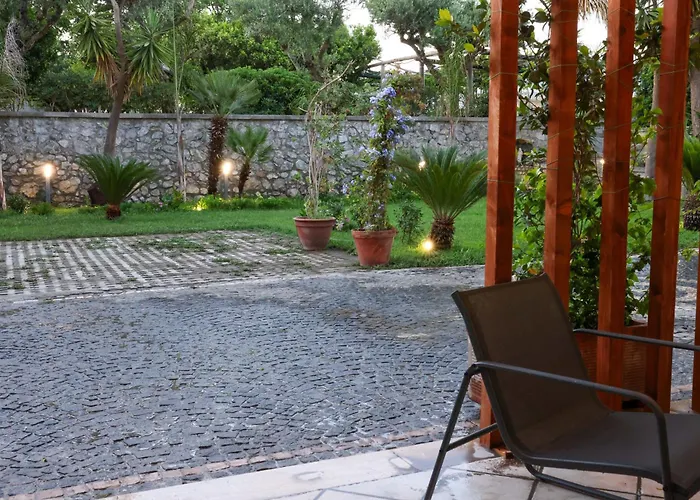 Πανσιόν Dream Garden