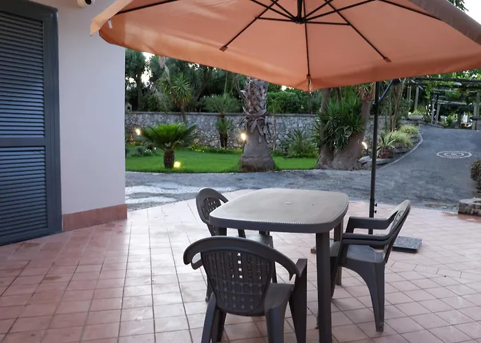 Dream Garden Πανσιόν Scafati